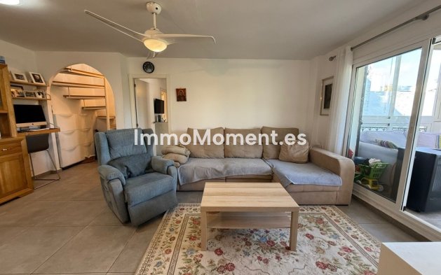 Reventa - Villa independiente - Estepona  - Estepona Centro