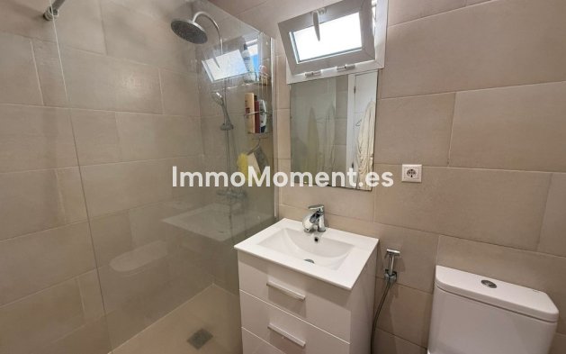 Reventa - Villa independiente - Estepona  - Estepona Centro