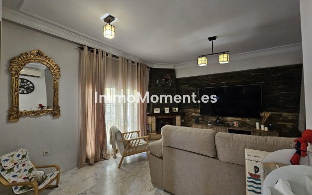 Resale - Detached villa - Fuengirola - Los Pacos