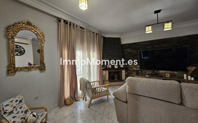 Resale - Detached villa - Fuengirola - Los Pacos
