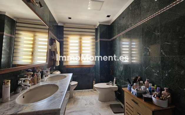 Resale - Detached villa - Fuengirola - Los Pacos