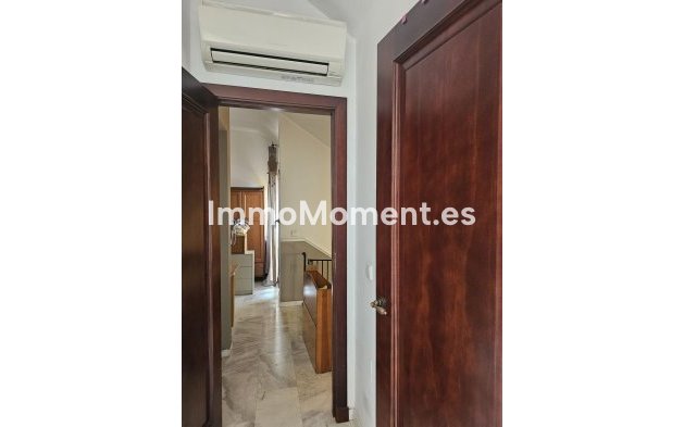 Resale - Detached villa - Fuengirola - Los Pacos