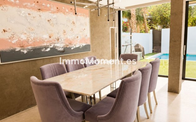 Wiederverkauf - Freistehende Villa - Marbella - Nueva Andalucía