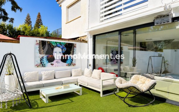 Wiederverkauf - Freistehende Villa - Marbella - Nueva Andalucía