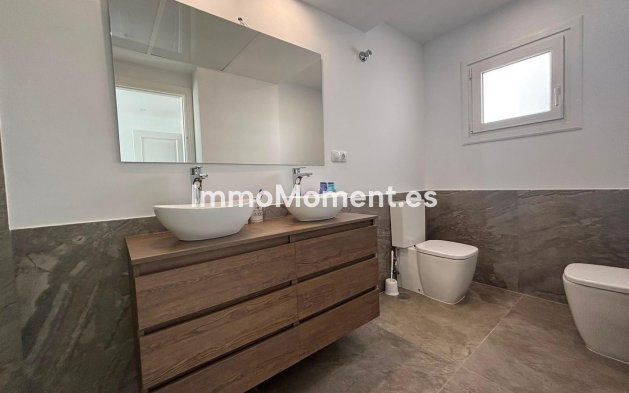 Revente - Maison mitoyenne - Marbella - Santa Clara