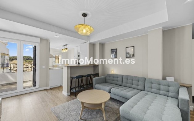 Resale - Apartment - Benalmadena - Benalmadena Centro
