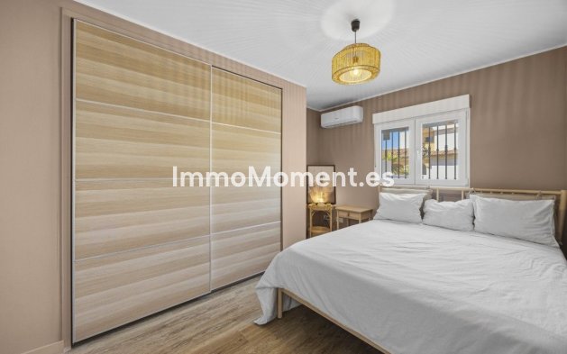 Resale - Apartment - Benalmadena - Benalmadena Centro