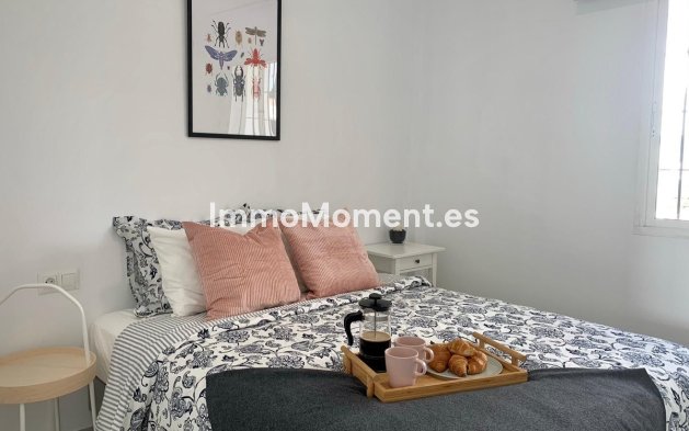 Resale - Apartment - Mijas - Calahonda