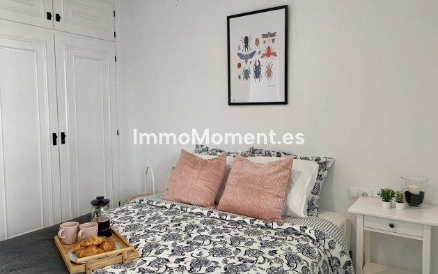 Resale - Apartment - Mijas - Calahonda