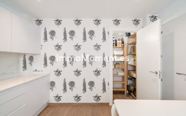 Reventa - Villa independiente - Marbella - La Mairena