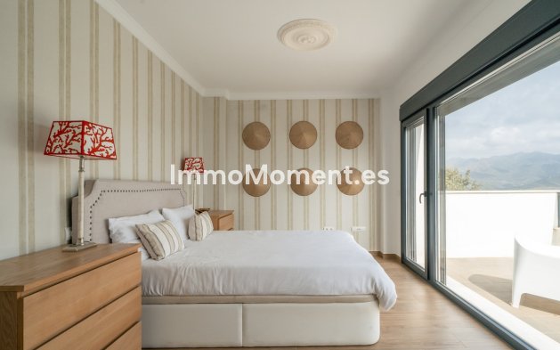 Reventa - Villa independiente - Marbella - La Mairena