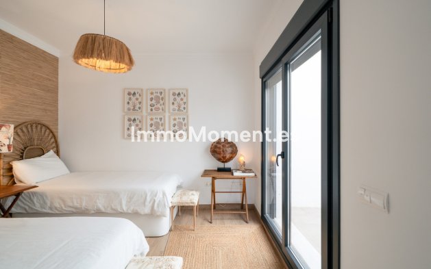 Reventa - Villa independiente - Marbella - La Mairena