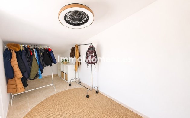 Bestaande woning - Vrijstaande villa - Orihuela - Villamartín