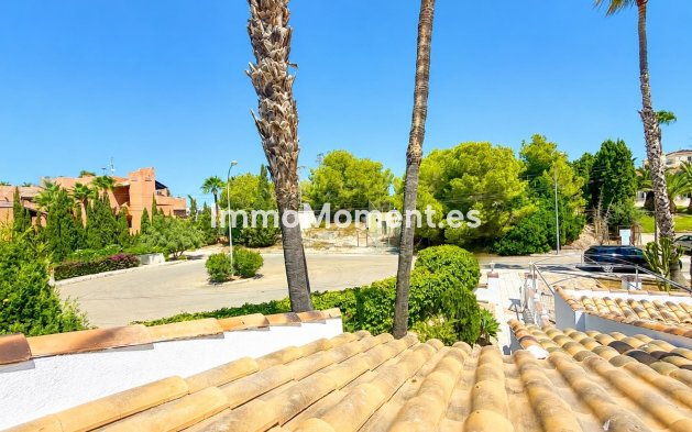 Bestaande woning - Vrijstaande villa - Orihuela - Villamartín