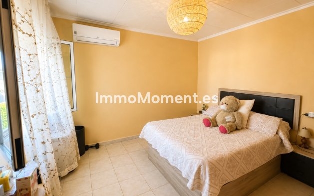 Bestaande woning - Vrijstaande villa - Torrevieja - La Siesta