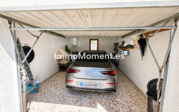 Bestaande woning - Vrijstaande villa - Torrevieja - La Siesta