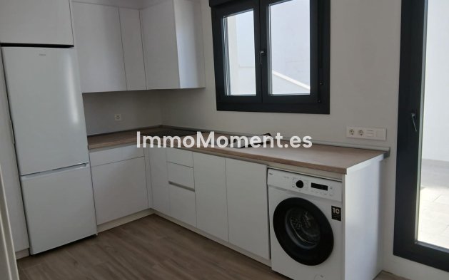Bestaande woning - Vrijstaande villa - Manilva