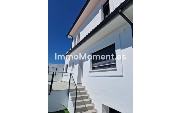 Bestaande woning - Vrijstaande villa - Manilva