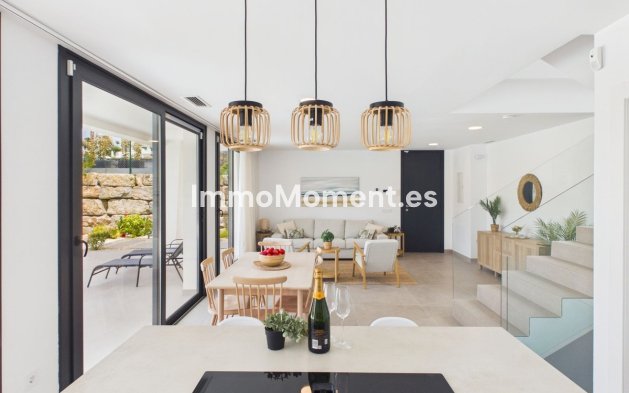 Resale - Detached villa - Manilva - La Duquesa