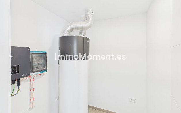 Resale - Detached villa - Manilva - La Duquesa