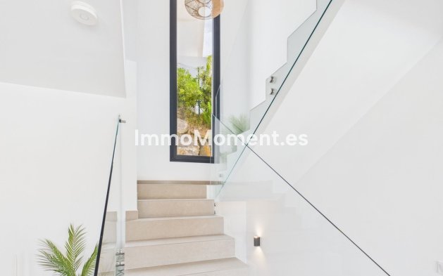 Resale - Detached villa - Manilva - La Duquesa