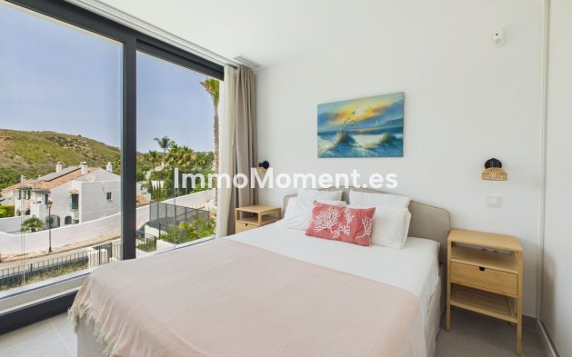 Resale - Detached villa - Manilva - La Duquesa