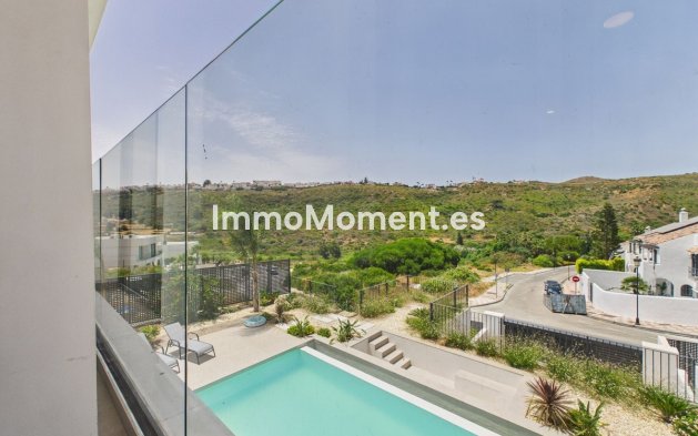 Resale - Detached villa - Manilva - La Duquesa