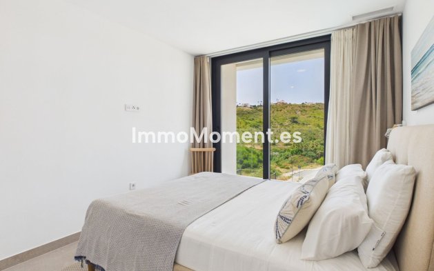 Resale - Detached villa - Manilva - La Duquesa
