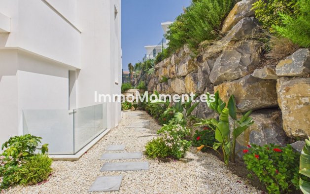 Resale - Detached villa - Manilva - La Duquesa
