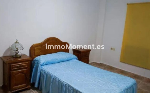 Resale - Apartment - Marbella - Elviria