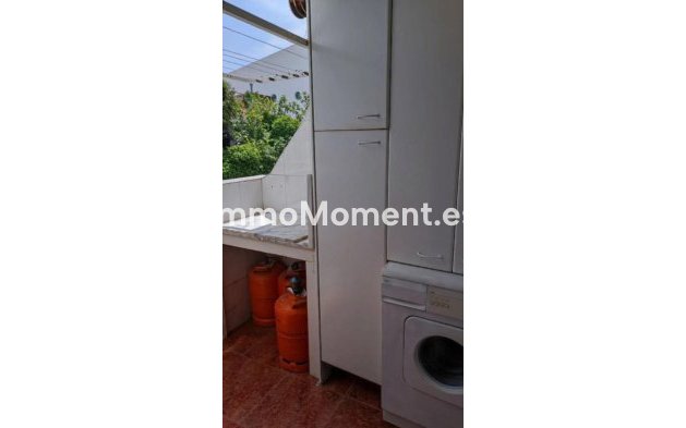 Resale - Apartment - Marbella - Elviria