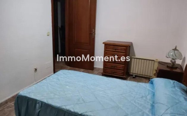 Resale - Apartment - Marbella - Elviria
