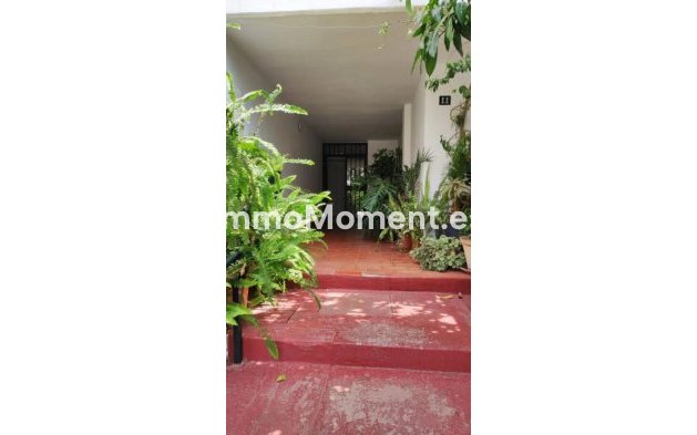 Resale - Apartment - Marbella - Elviria