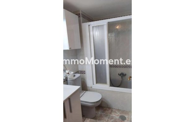 Resale - Apartment - Marbella - Elviria