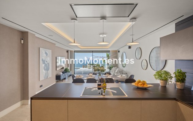 Resale - Apartment - Estepona - Estepona Centro
