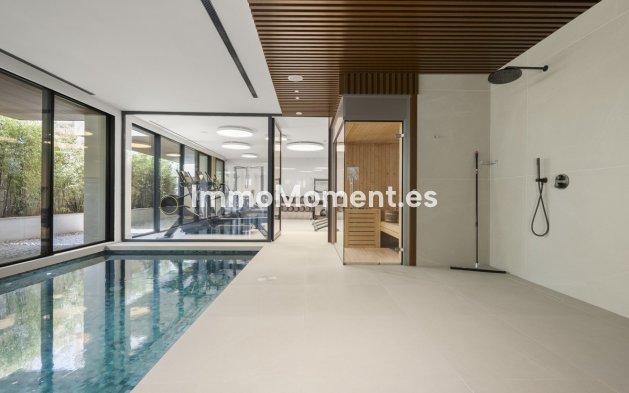 Resale - Apartment - Estepona - Estepona Centro