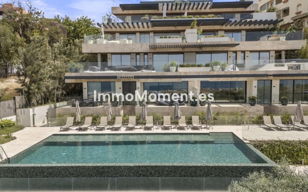 Resale - Apartment - Estepona - Estepona Centro