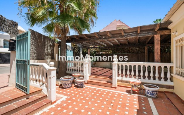 Resale - Detached villa - Marbella - Cortijo Blanco