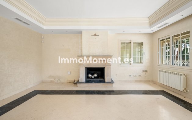 Resale - Detached villa - Marbella - Cortijo Blanco