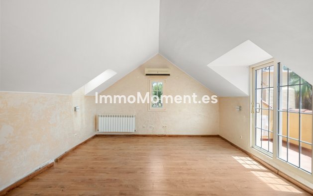 Resale - Detached villa - Marbella - Cortijo Blanco