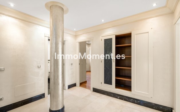 Resale - Detached villa - Marbella - Cortijo Blanco