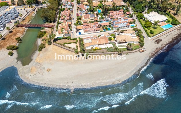 Resale - Detached villa - Marbella - Cortijo Blanco