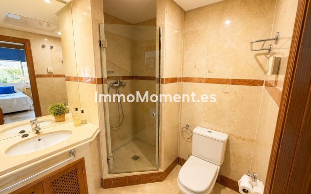 Resale - Apartment - Estepona - Costalita