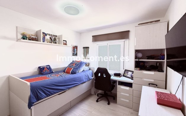 Resale - Apartment - Mijas - La Cala de Mijas