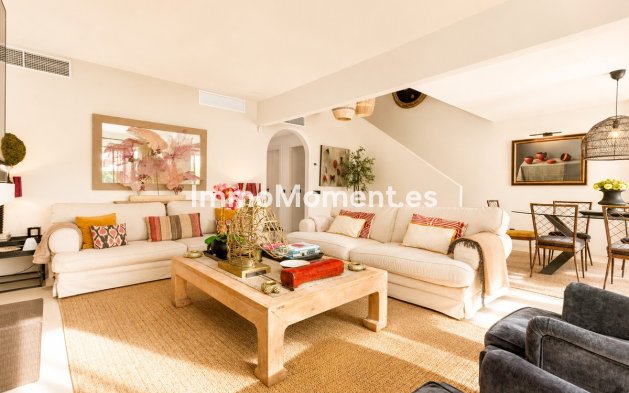 Resale - Townhouse - Marbella - Guadalmina Alta