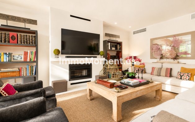 Resale - Townhouse - Marbella - Guadalmina Alta
