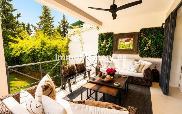 Resale - Townhouse - Marbella - Guadalmina Alta