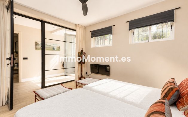 Resale - Townhouse - Marbella - Guadalmina Alta