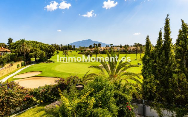 Resale - Townhouse - Marbella - Guadalmina Alta