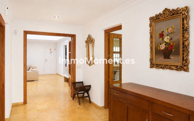 Wiederverkauf - Freistehende Villa - Marbella - Marbella Centro